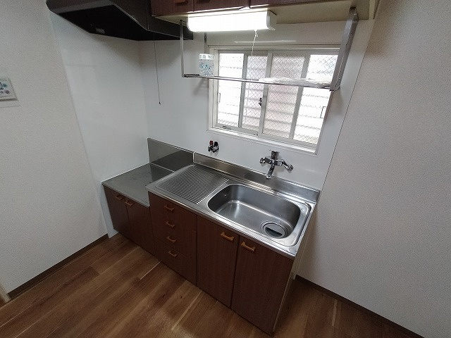 神戸市長田区高取山町１丁目の賃貸マンションのキッチン