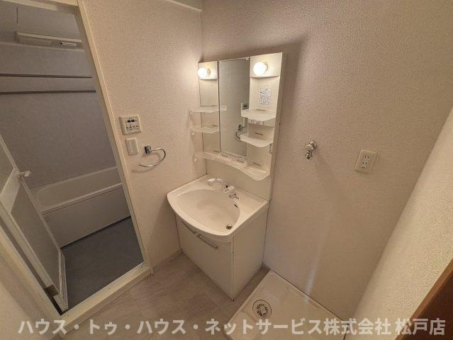 カミュー松戸北小金の洗面所