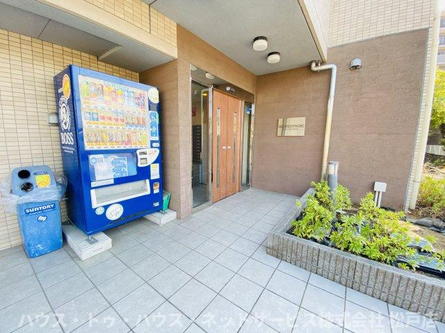 カミュー松戸北小金のエントランス