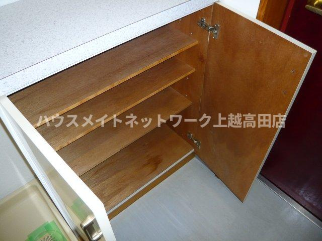 ピアハイム高田の設備|シューズボックス