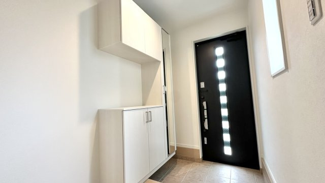 堺市堺区北向陽町　新築戸建　の玄関