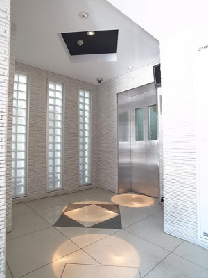 【エントランス】 | パラッツォコモド日本橋