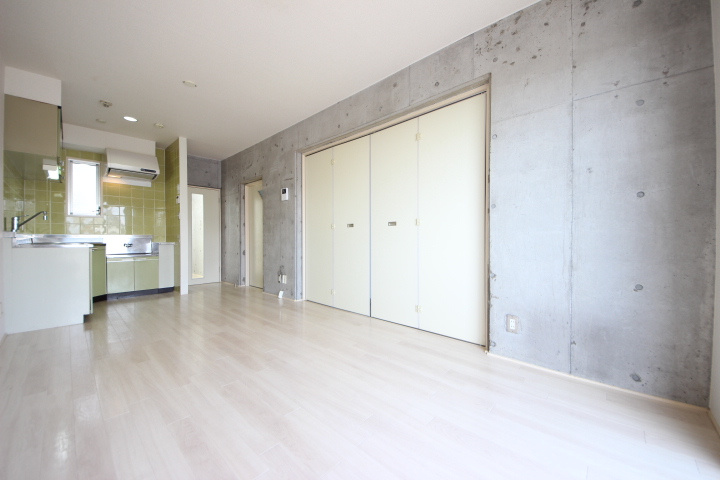 ヒルサイドイン国分寺の居間・リビング