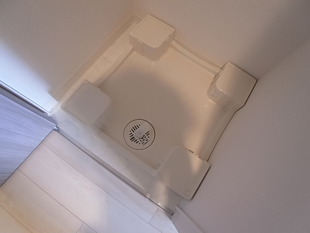 神戸市兵庫区西出町２丁目の賃貸マンション