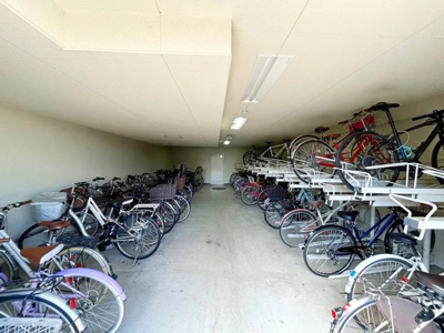 【駐車場】 | ネバーランド甲東園Ⅱ番館