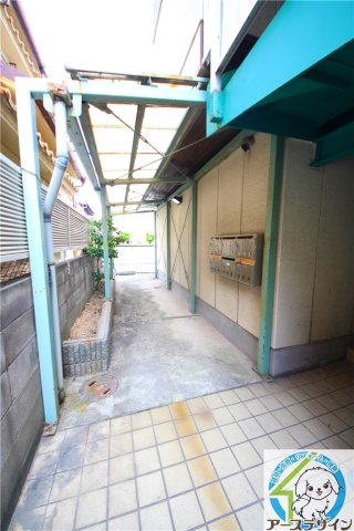 ロイヤルシンワのエントランス