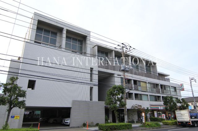 ベルエキップの外観