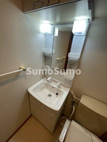 デュエット福住の洗面所|脱衣スペースもあります