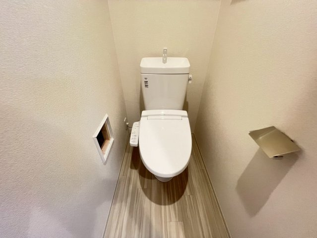 プレサンス東小橋エレディータのトイレ