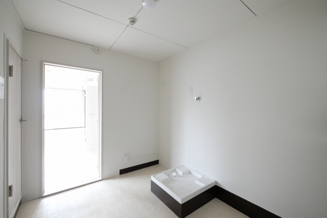 五條ハイツの居間・リビング