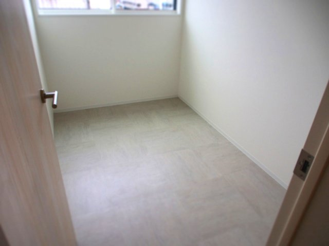 【ランドリースペース】 | ルルーディア十日市東町2号棟 | デザイン性が高い室内♪利便性の良い立地。