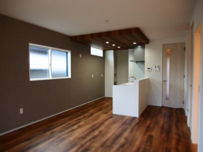 【居間・リビング】 | ルルーディア十日市東町2号棟