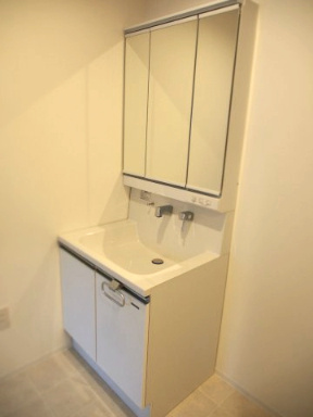 【独立洗面台】 | ルルーディア十日市東町2号棟 | デザイン性が高い室内♪利便性の良い立地。