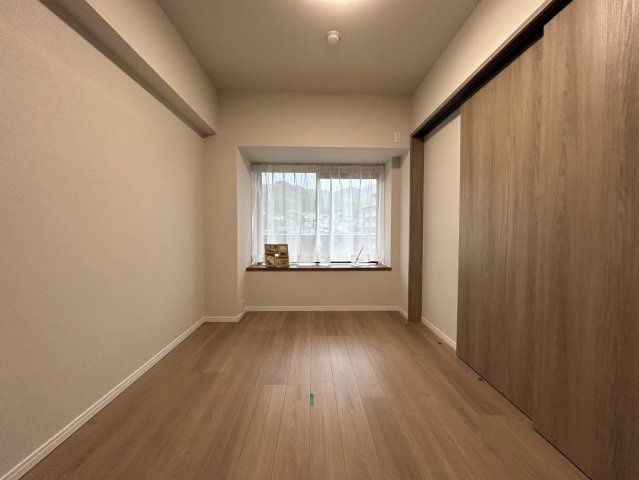 【洋室】サンシティ本通 