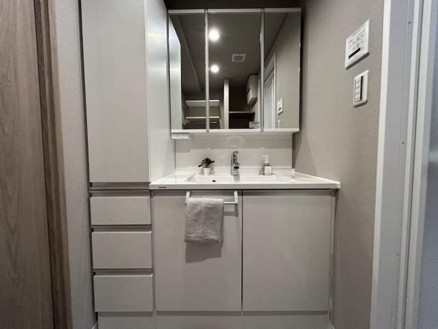 【独立洗面台】サンシティ本通 