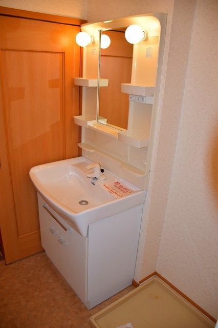 ユニベール．　　刈谷市近郊の賃貸はクラスホームの洗面所
