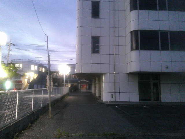 大網白里市みやこ野２丁目のビルの外観