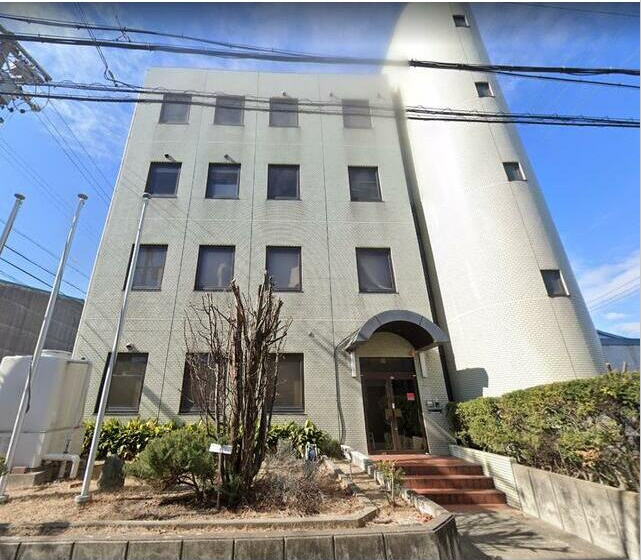 寅新田ペンガー貸しビルの外観