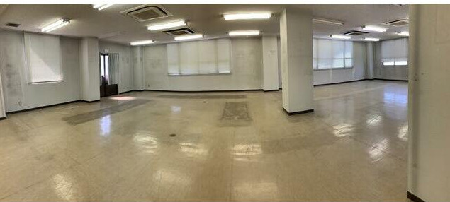 寅新田ペンガー貸しビルの内装