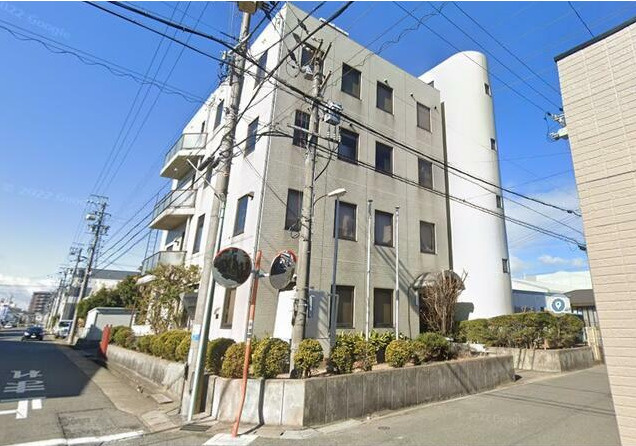 寅新田ペンガー貸しビルの外観