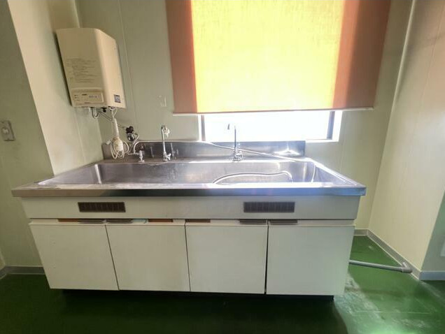 寅新田ペンガー貸しビルのキッチン