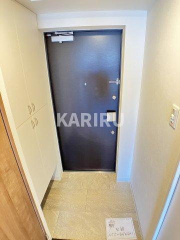 ゼオン大阪EASTの玄関