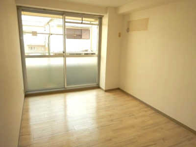 【洋室】 | パークサイドHIRO | ※他室の参考写真です