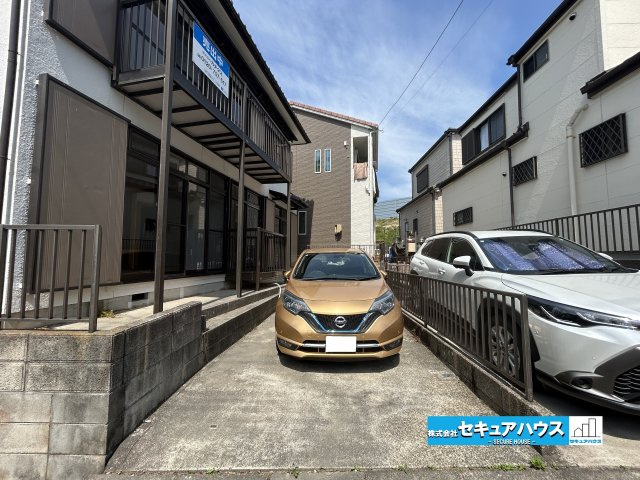 【中古戸建】東海市荒尾町奥曽山の駐車場|■駐車場
自宅に2台停められるので他に駐車場を借りなくて済み家計にも優しいです。