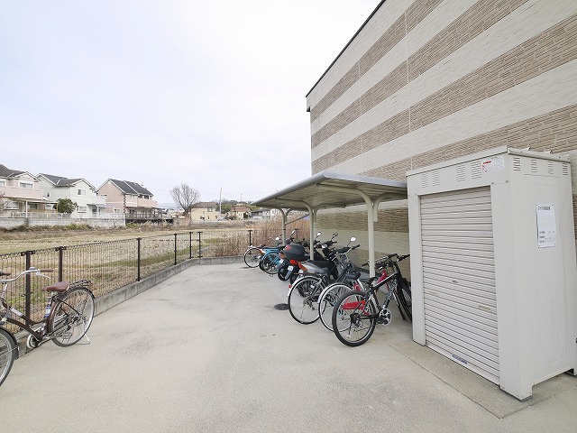 レオパレスＫＡＺＵのその他共用部分|自転車置き場です