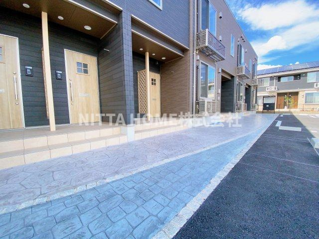 ホワイトストーク九日市の外観パース|２０２３年完成＊充実設備の人気物件です☆彡