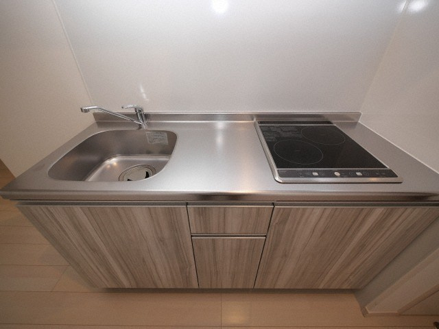 大阪市生野区巽中３丁目のアパートのキッチン