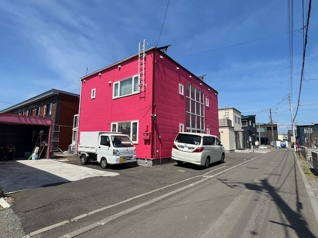 恵庭市中島町2丁目の前面道路含む現地写真