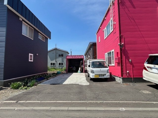 恵庭市中島町2丁目の駐車場