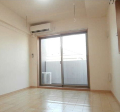 【寝室】 | エム