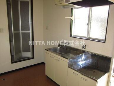 エビスハイツのキッチン|キッチンスペースです◇