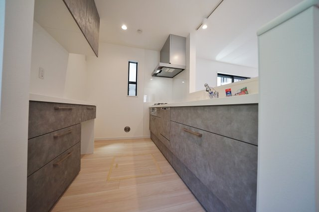 【横浜市保土ケ谷区仏向町1135-3全5棟新築戸建てA号棟】★仲介手数料無料★（仏向小学校・橘中学校）のキッチン