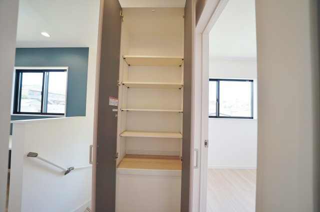 【横浜市保土ケ谷区仏向町1135-3全5棟新築戸建てA号棟】★仲介手数料無料★（仏向小学校・橘中学校）の収納