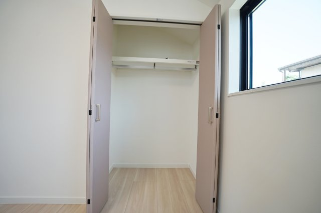 【横浜市保土ケ谷区仏向町1135-3全5棟新築戸建てA号棟】★仲介手数料無料★（仏向小学校・橘中学校）の収納