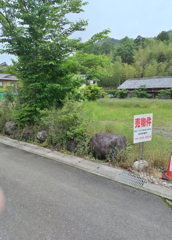 ６５４３６　岐阜市岩崎土地の外観