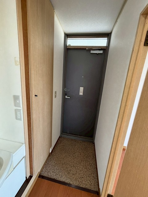 サニーヴィラⅡの玄関