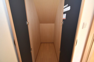 【収納】 | コーポ福成Ⅰ | 階段下収納