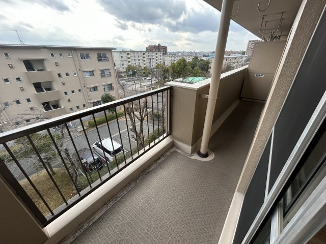 金剛第二住宅145棟のバルコニー