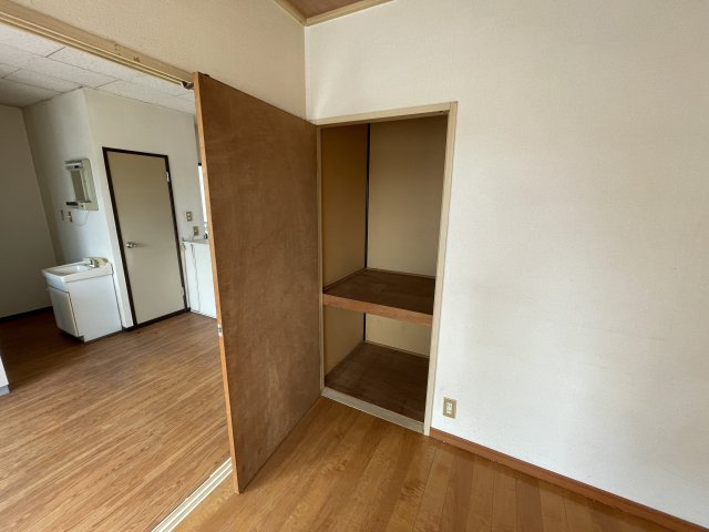 板倉ハイツの収納