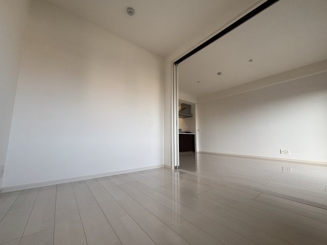 【洋室】 | AXIA Will帯山　4年契約プラン