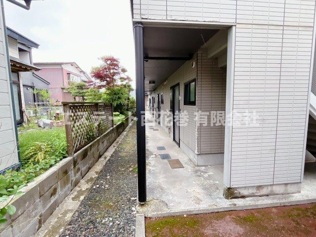 レジデンス悠Bのエントランス