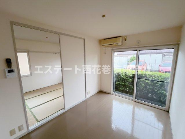 レジデンス悠Bの居間・リビング