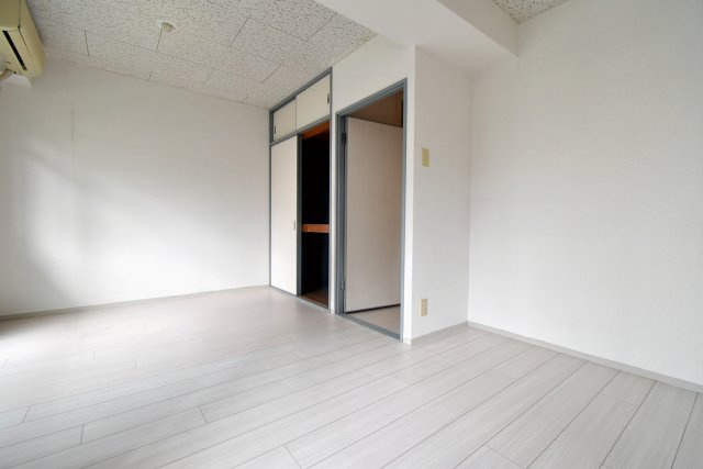 カーサ上甲子園の居間・リビング