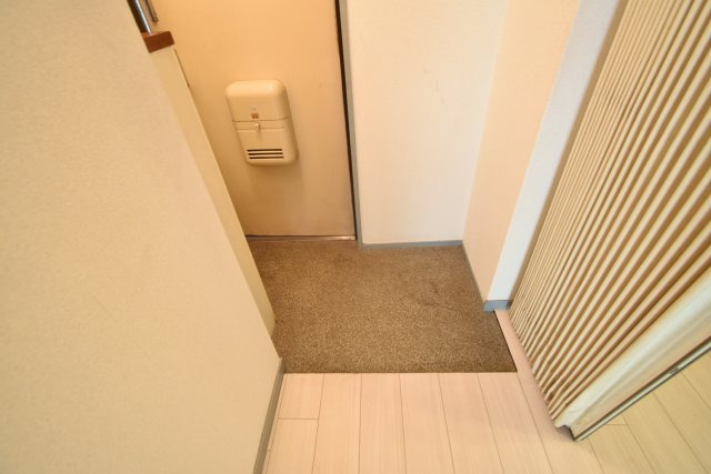 カーサ上甲子園の玄関