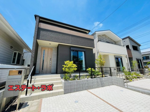 岡崎市上地6丁目　新築分譲住宅　全5棟　1号棟の外観|●完成物件の内覧受付中。
お気軽にお問合せください♪