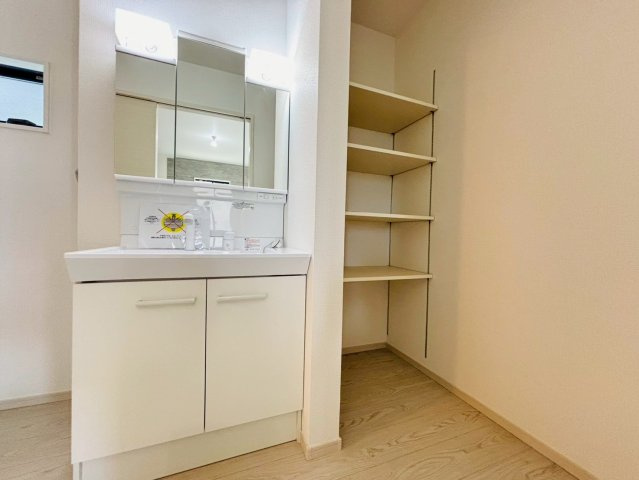 ケイアイエルデ／菊池郡大津町１期／２号棟の脱衣所|大津町室2号棟！外観・室内設備をご確認下さい！当日内覧大歓迎